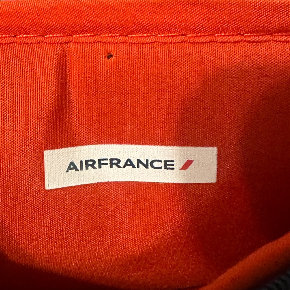 4 Air France amenity kit bags - Picture 5 of 5